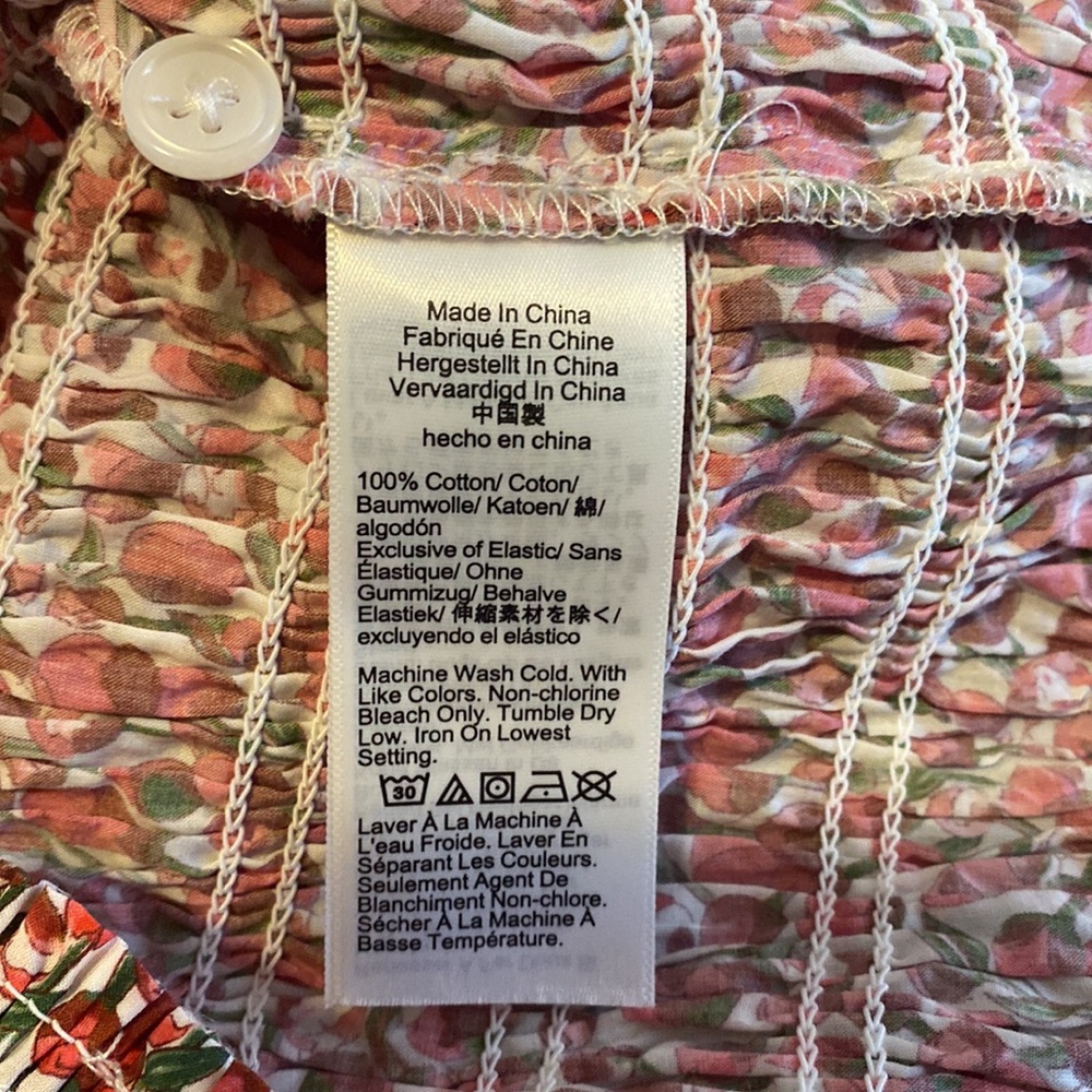 J Crew Smocked Button-up Shirt in Liberty Eliza's Red Fabric Large runs small - Picture 10 of 12